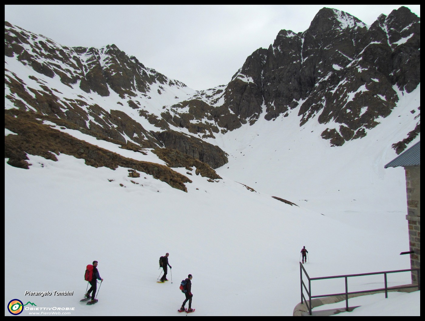 01 Si scende verso il Lago del Diavolo.JPG -                                